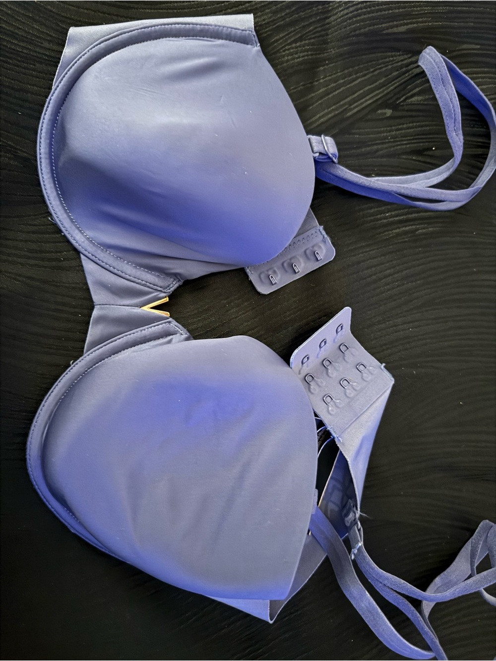 Victoria's Secret Smooth Molded Underwire Bra or Strapless in Blue